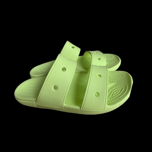 CROCS - Unisex M7 W9 - Green - Classic Sandal - BNWT - Picture 1 of 4